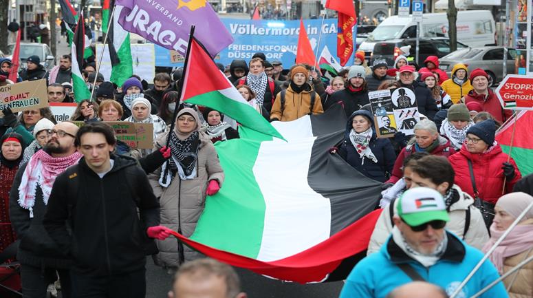 مسيره بمدنية ديسلدورف الألمانية دعما لفلسطين 